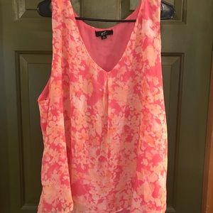 Pink/Peach blouse 👚 1X